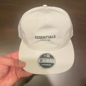 FOG Essentials Hat
